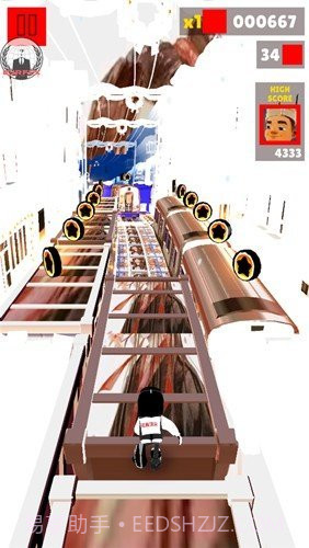 地铁跑酷皮瓜花扇联动版本截图2 地铁跑酷皮瓜花扇联动版本截图2